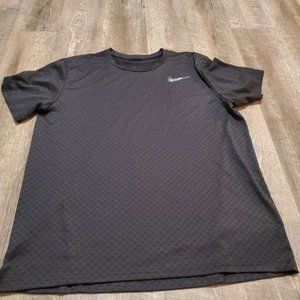 Dri-Fit Nike L/G/G Black/Gray Nike Swoosh Shirt is see-thru and lightweight Wome